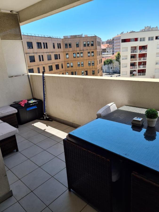 Appartement Lac Rose - Parking, Metro, Jusqu'A 4 Personnes Marseille Luaran gambar